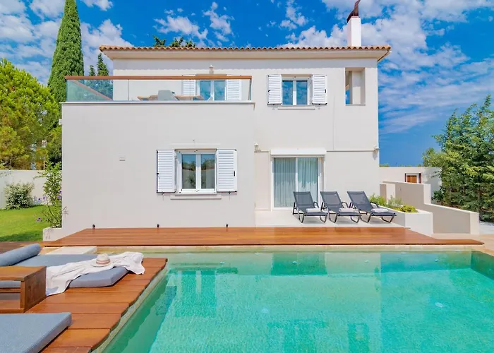 Oresteia Executive Villa, A Flamboyant Retreat, By Thinkvilla Villa *